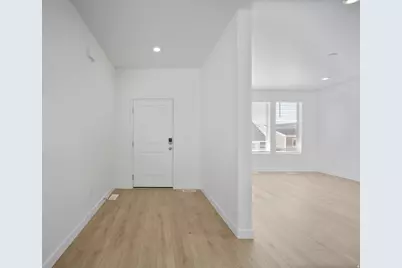 1689 W Viola Ln #3087, Saratoga Springs, UT 84045 - Photo 2