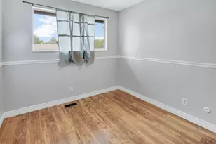 49 W 575 N, Kaysville, UT 84037 - Photo 16