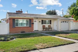 160 Maple Ln, Pleasant Grove, UT 84062 - Photo 4