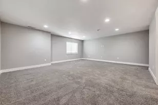 9293 S Fordham Ct E, Sandy, UT 84094 - Photo 26