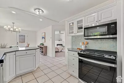 1411 E Woodland Ave S, Salt Lake City, UT 84106 - Photo 6
