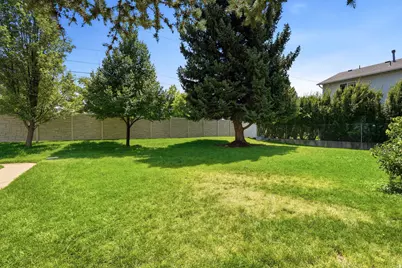 1273 N 400 E #4, Logan, UT 84341 - Photo 12