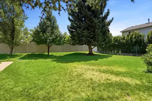 1273 N 400 E, Logan, UT 84341 - Photo 12