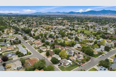 3972 S Latimer Dr W, West Valley, UT 84120 - Photo 44