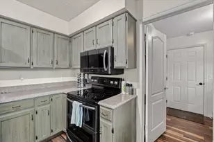 3972 S Latimer Dr W, West Valley, UT 84120 - Photo 8
