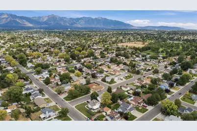 3972 S Latimer Dr W, West Valley, UT 84120 - Photo 36
