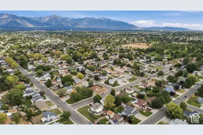 3972 S Latimer Dr W, West Valley, UT 84120 - Photo 38