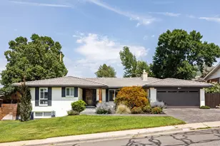 2607 E Nottingham Way, Salt Lake City, UT 84108 - Photo 2