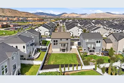 14003 S Greenford Ln, Herriman, UT 84096 - Photo 50