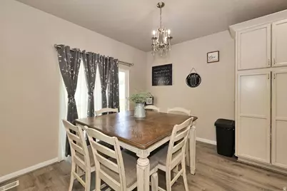 5427 W 4430 S, West Valley, UT 84120 - Photo 8