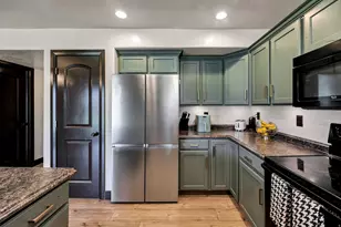 1110 S 900 W, Logan, UT 84321 - Photo 10