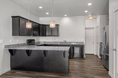 686 E 330 N, Vineyard, UT 84059 - Photo 8