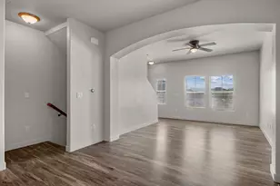 686 E 330 N, Vineyard, UT 84059 - Photo 4