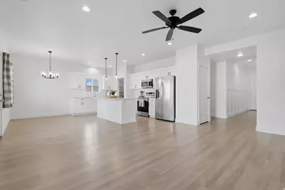 2066 W 1735 Ct S, West Haven, UT 84401 - Photo 8
