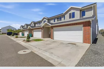 2066 W 1735 Ct S, West Haven, UT 84401 - Photo 2