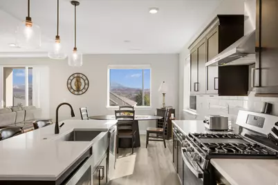 583 S Alserio Ln, Saint George, UT 84770 - Photo 16