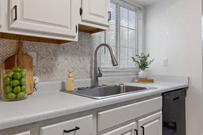 650 S Main St #3107, Bountiful, UT 84010 - Photo 10
