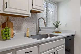 650 S Main St, Bountiful, UT 84010 - Photo 10