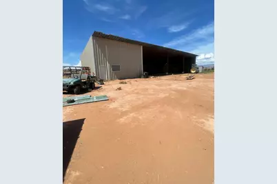 685 E 1000 N, Roosevelt, UT 84066 - Photo 2