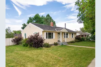 292 N State St, Roosevelt, UT 84066 - Photo 2