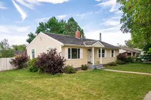 292 N State St, Roosevelt, UT 84066 - Photo 2