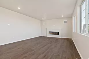7102 N Cairns Wy, Eagle Mountain, UT 84005 - Photo 6