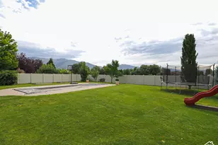 1239 Willow Brook Ln, Kaysville, UT 84037 - Photo 54