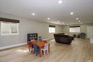 1239 Willow Brook Ln, Kaysville, UT 84037 - Photo 30