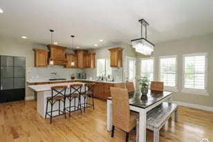 1239 Willow Brook Ln, Kaysville, UT 84037 - Photo 10