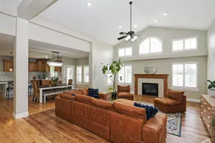 1239 Willow Brook Ln, Kaysville, UT 84037 - Photo 12