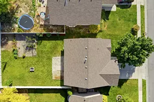 2095 E Frontier St, Eagle Mountain, UT 84005 - Photo 18