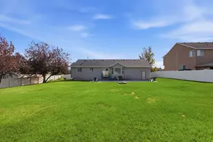 13562 S Rose Hill Dr, Riverton, UT 84096 - Photo 38