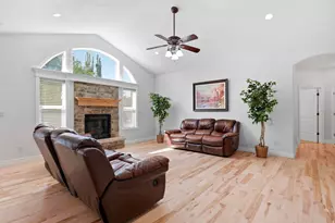 10313 N 6800 W, Highland, UT 84003 - Photo 8