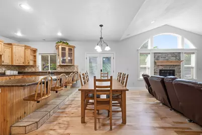 10313 N 6800 W, Highland, UT 84003 - Photo 16