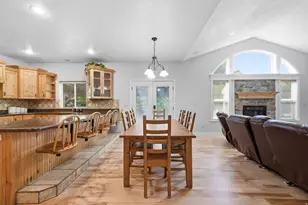 10313 N 6800 W, Highland, UT 84003 - Photo 16