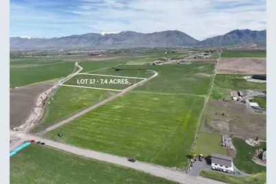 3091 W 6500 S #17, Wellsville, UT 84339 - Photo 2