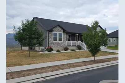 4847 N Canaan Peak Dr #1410, Eagle Mountain, UT 84005 - Photo 2