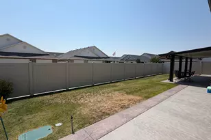 2696 S 2225 W, West Haven, UT 84401 - Photo 30