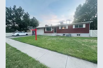 6824 S Nye Dr, Cottonwood Heights, UT 84121 - Photo 1