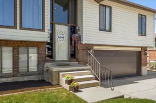 5521 S 2950 W, Roy, UT 84067 - Photo 4
