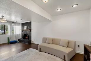 5521 S 2950 W, Roy, UT 84067 - Photo 22