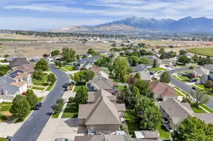 1092 N Coyote Run, Saratoga Springs, UT 84045 - Photo 44
