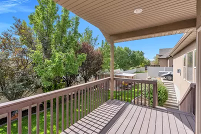 1092 N Coyote Run, Saratoga Springs, UT 84045 - Photo 34