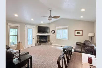 1562 E 1500 N, Logan, UT 84341 - Photo 10