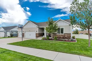13941 S Birch Leaf Dr, Herriman, UT 84096 - Photo 2