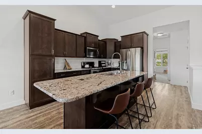 13941 S Birch Leaf Dr, Herriman, UT 84096 - Photo 12