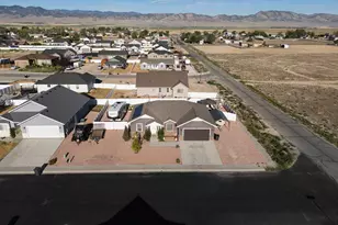 290 N 250 E, Centerfield, UT 84622 - Photo 4