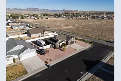 290 N 250 E, Centerfield, UT 84622 - Photo 6