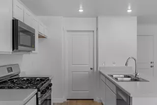 1692 N Copper Canyon Dr, Tooele, UT 84074 - Photo 8