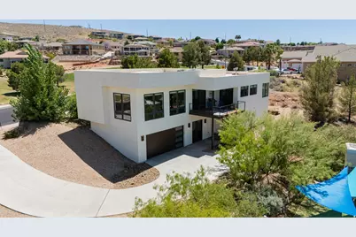 2176 S Southgate Dr, Saint George, UT 84770 - Photo 2